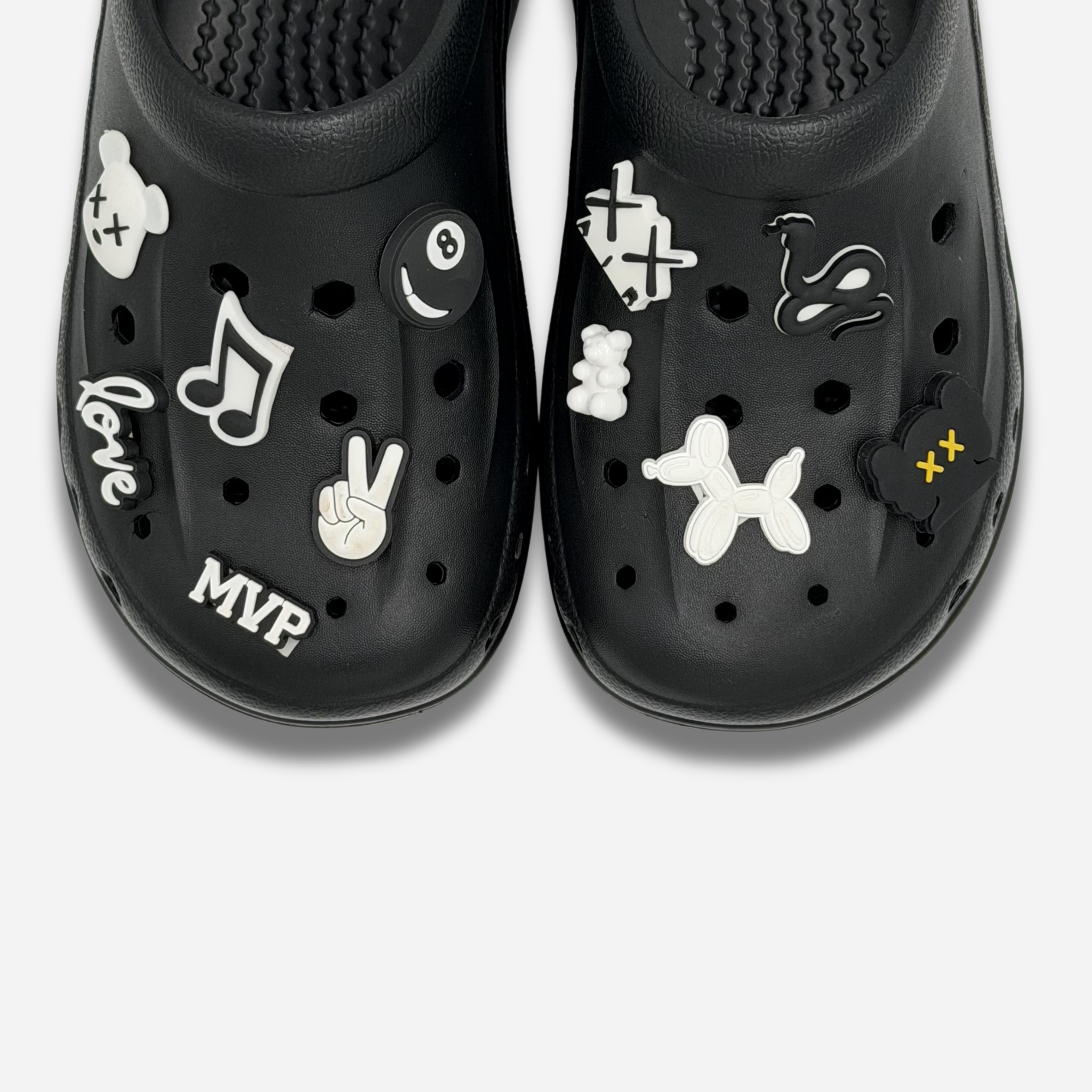 Pack 11 Pin's pour Clogs - Black & White