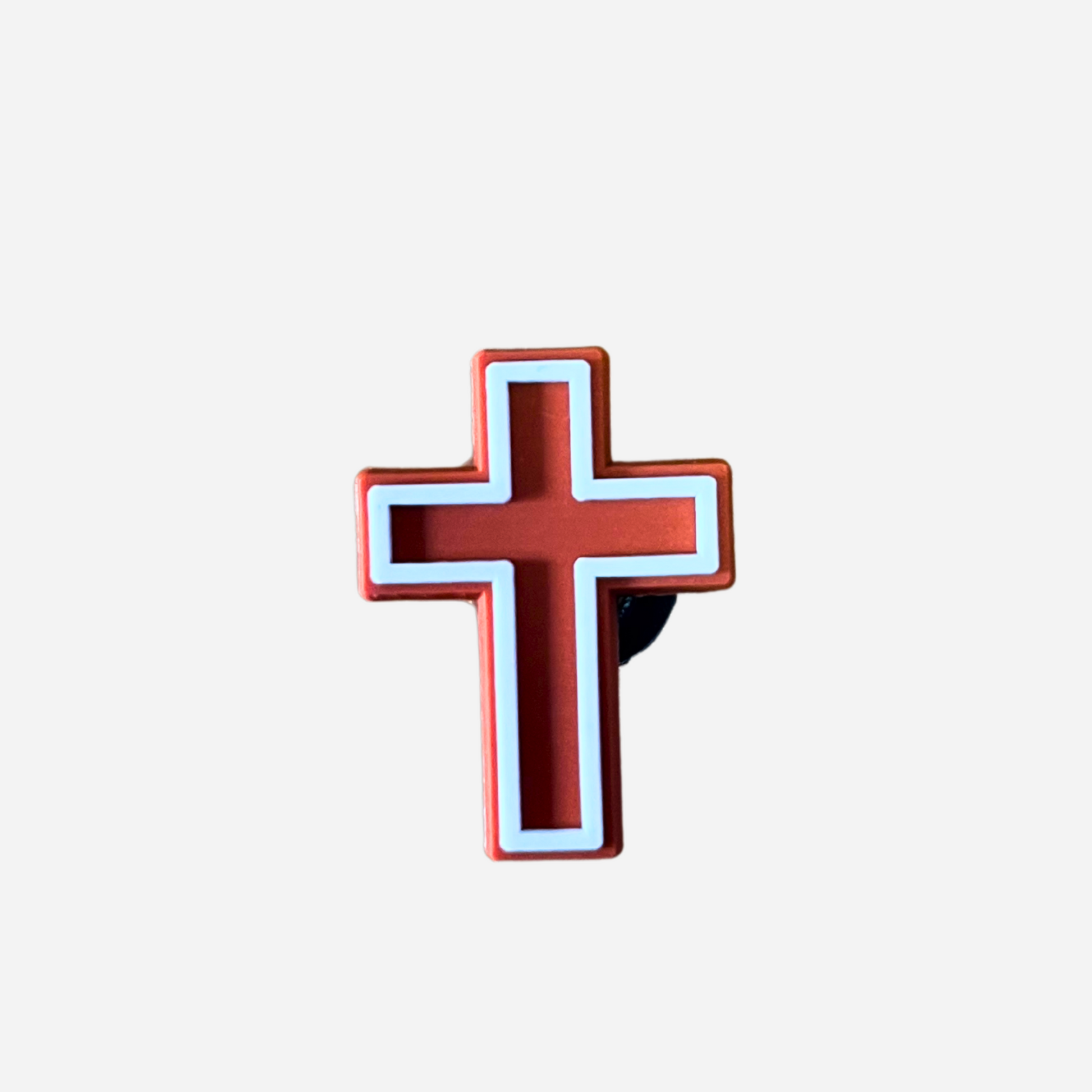 pins croix jesus marron