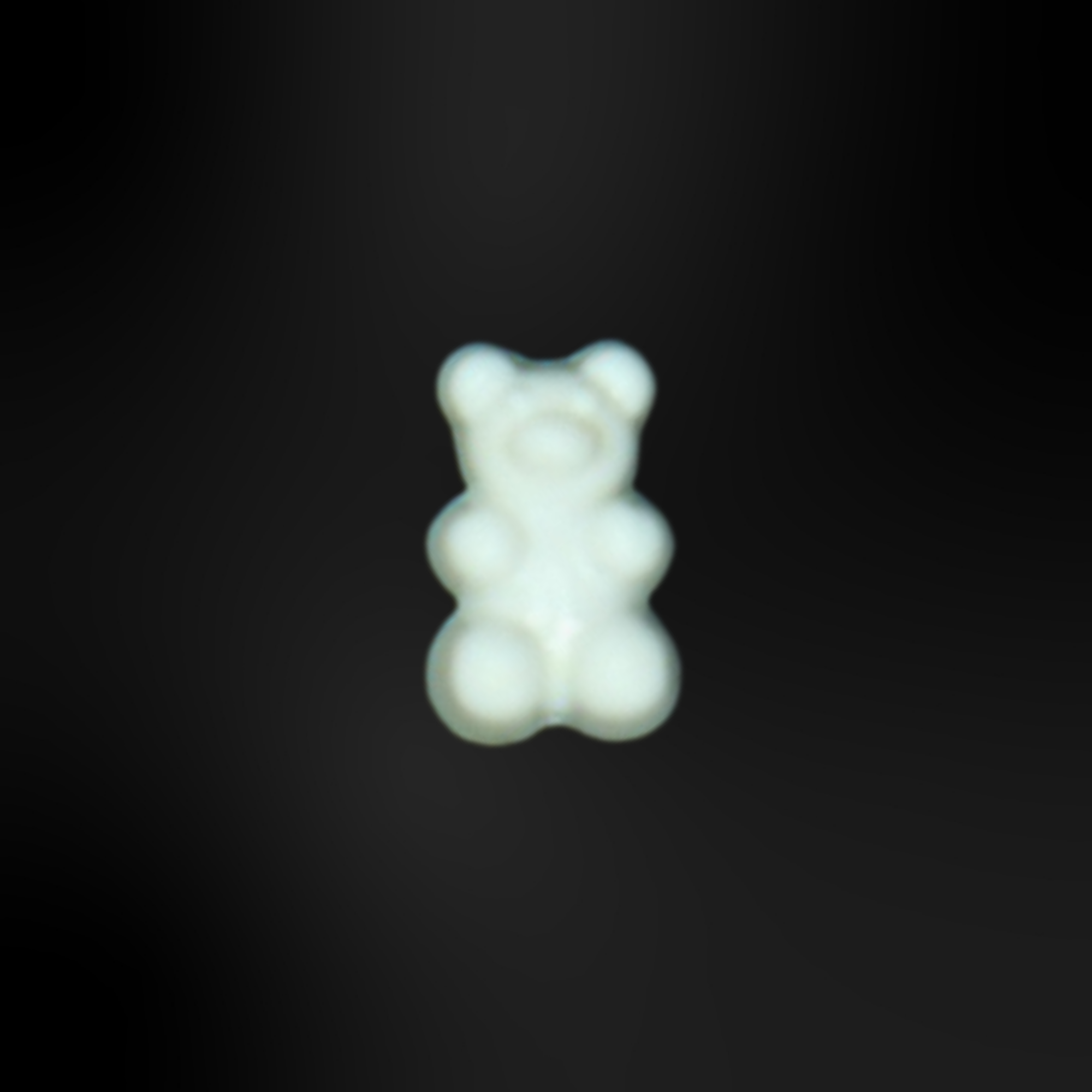 pins petit ourson blanc