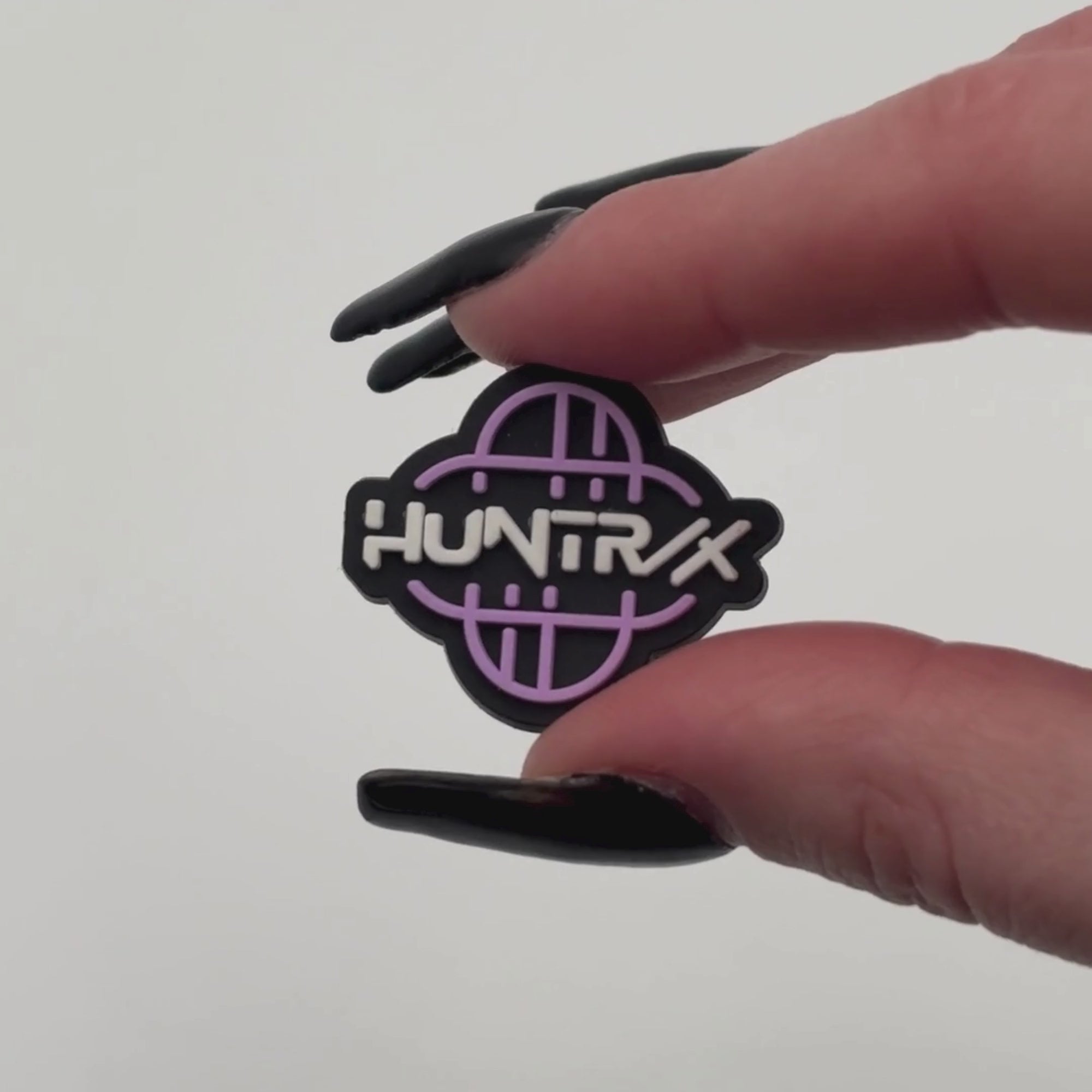 Video laden: Maßgefertigter PVC-Stift für Clogs